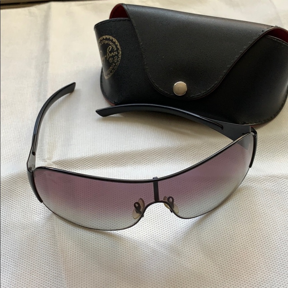 RAY BAN RB 3321 Sunglasses Black/Grey. 2007 model